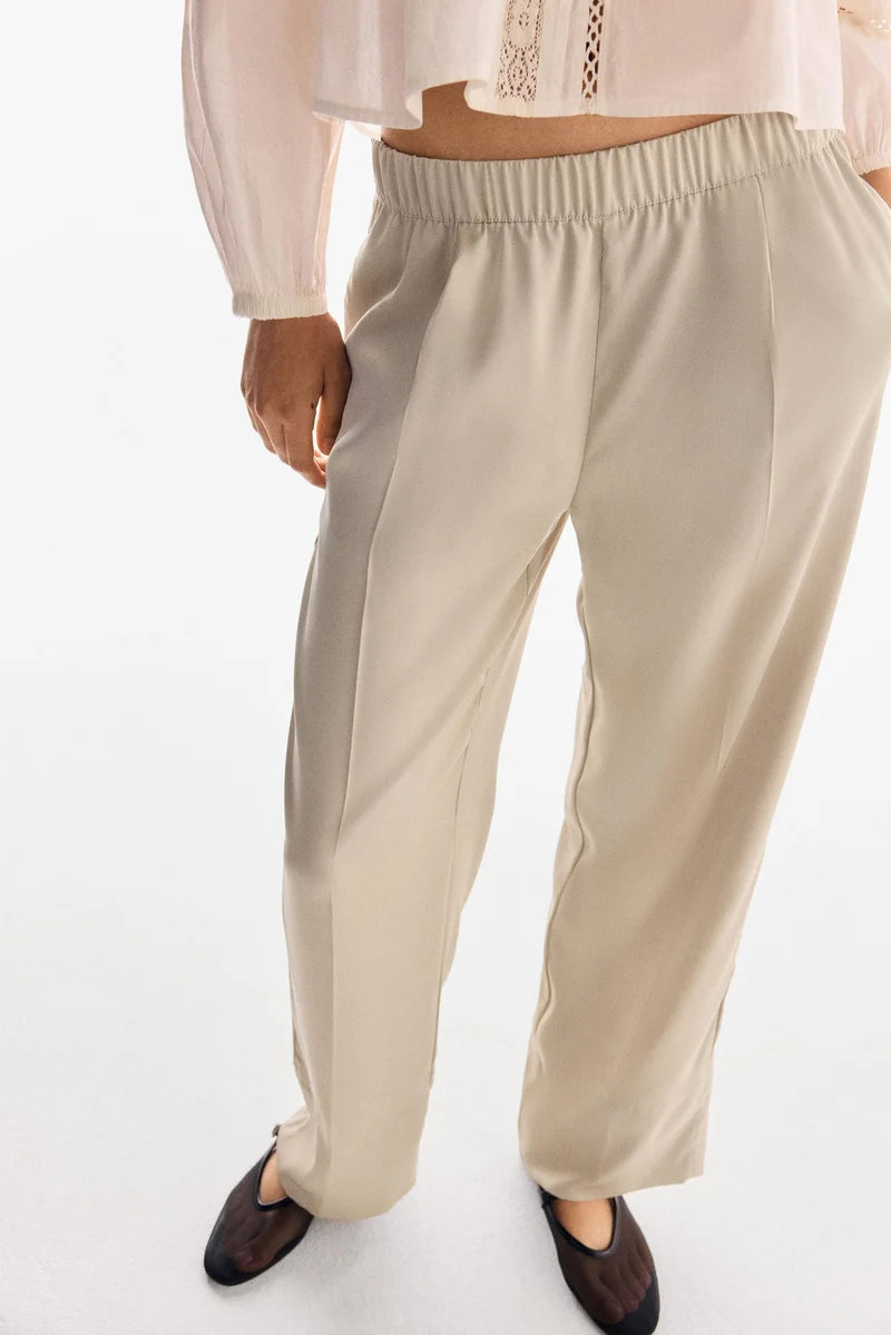 اتش اند ام بنطلون بتصميم سهل الارتداء